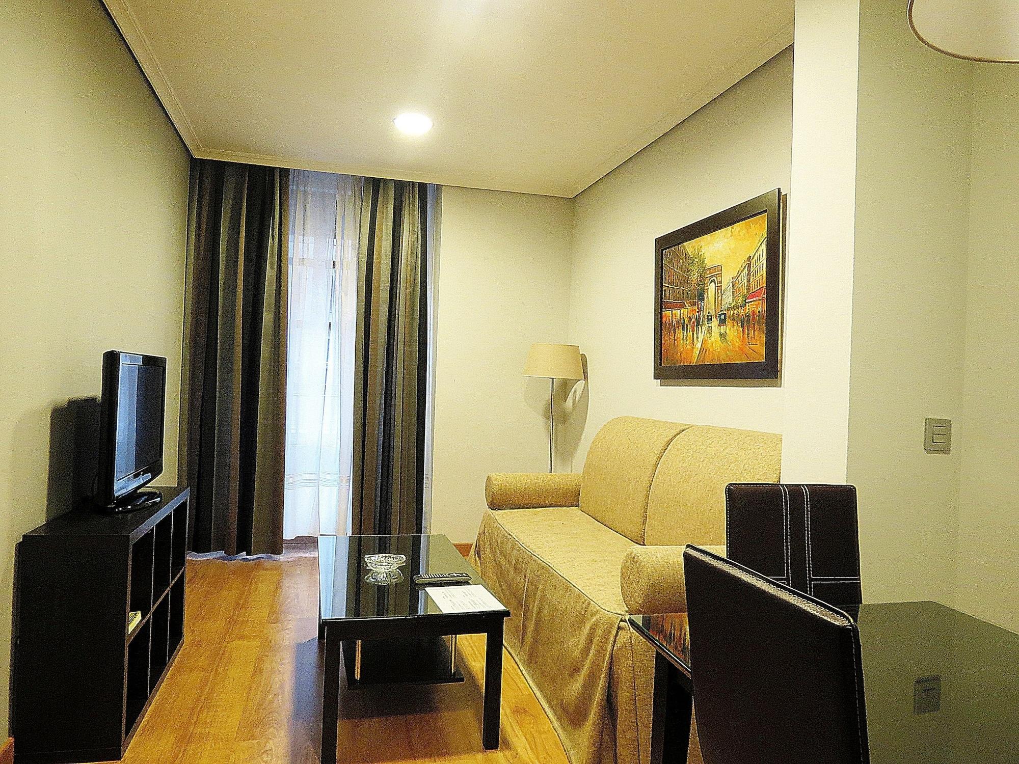 Apartamentos Boutique Catedral Valladolid Eksteriør billede