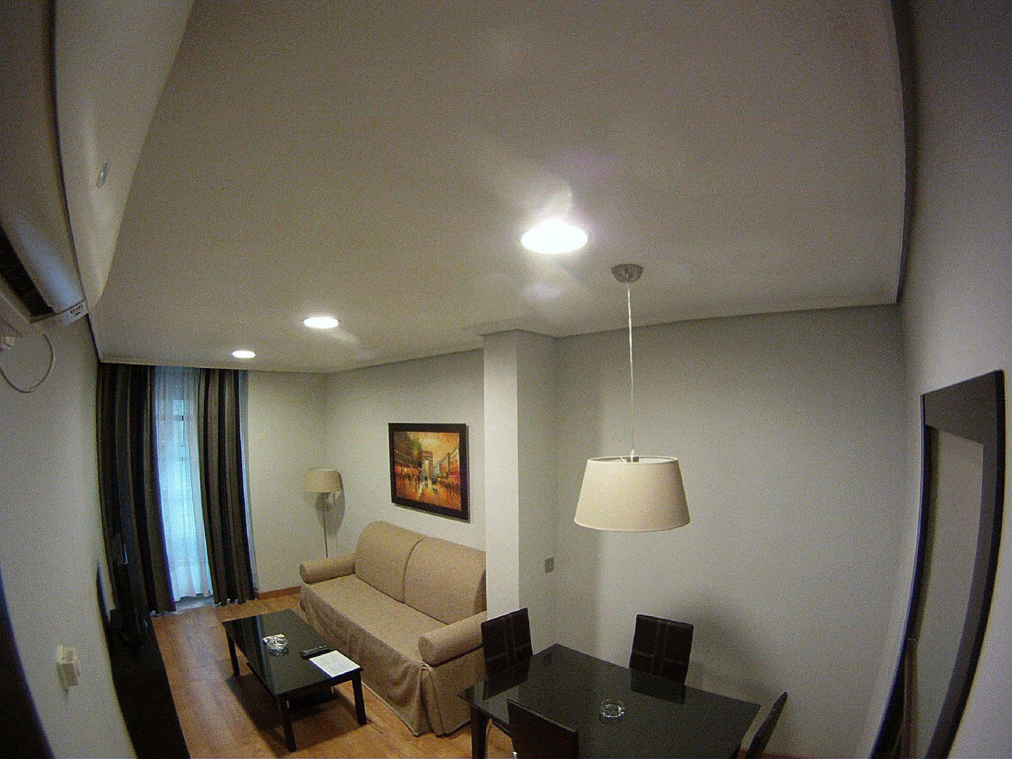Apartamentos Boutique Catedral Valladolid Eksteriør billede